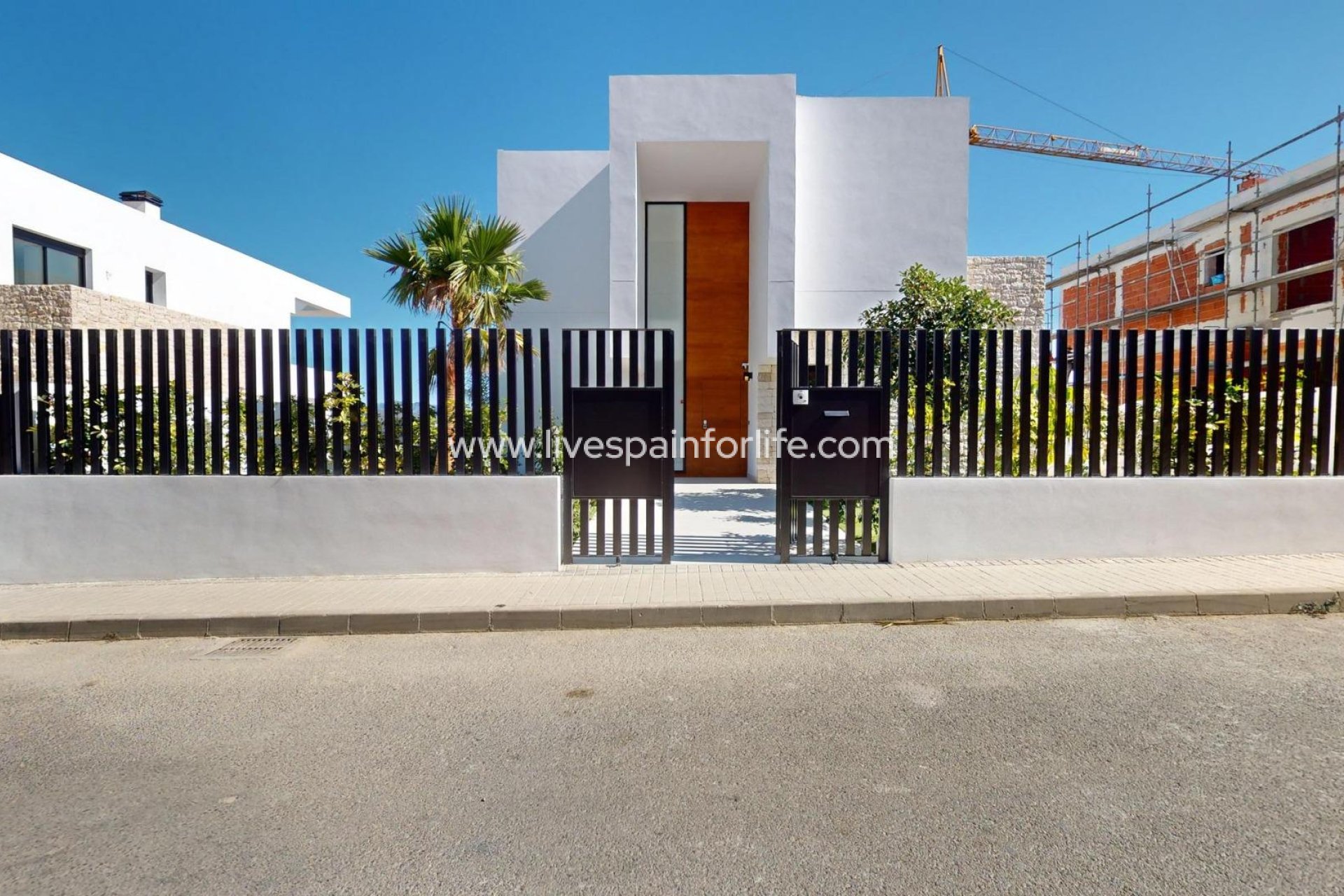 Nouvelle construction - Villa (indépendant) -
Polop - PAU 1