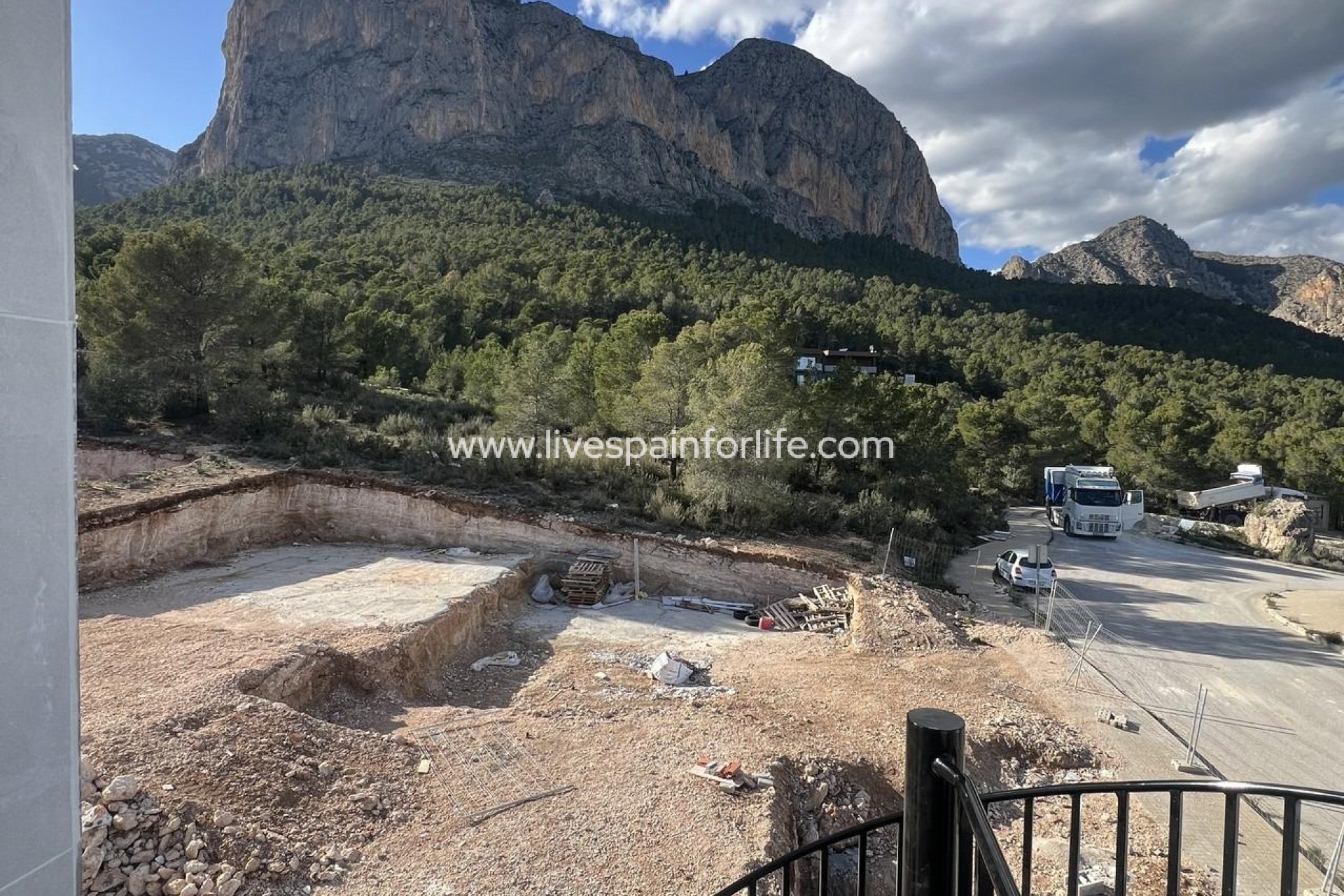 Nouvelle construction - Villa (indépendant) -
Polop - PAU 1