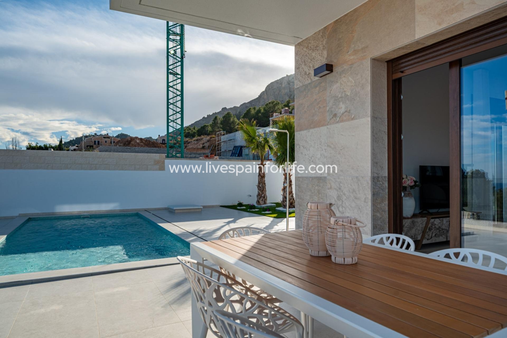 Nouvelle construction - Villa (indépendant) -
Polop