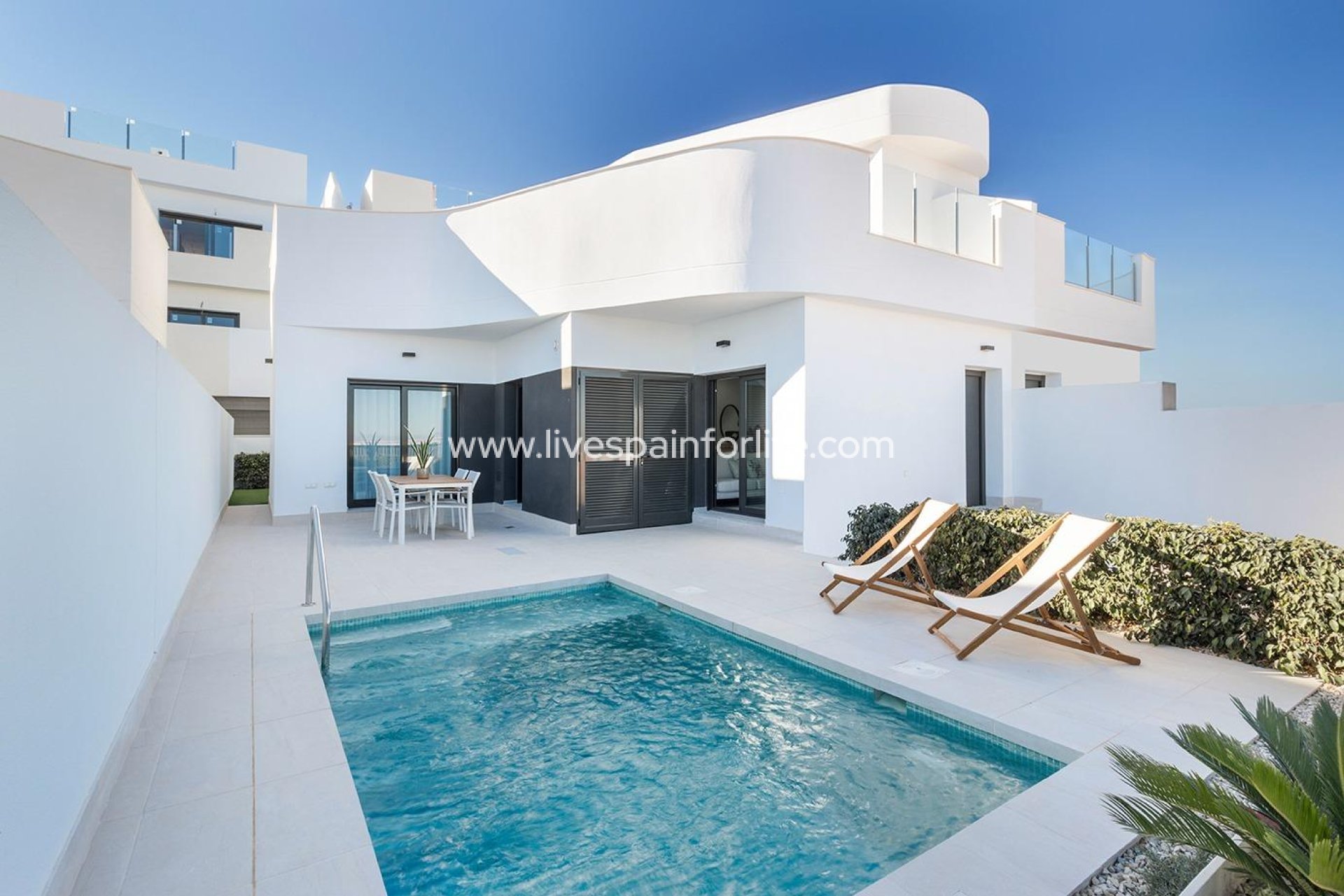 Nouvelle construction - Villa (indépendant) -
Torrevieja - Lago Jardín II