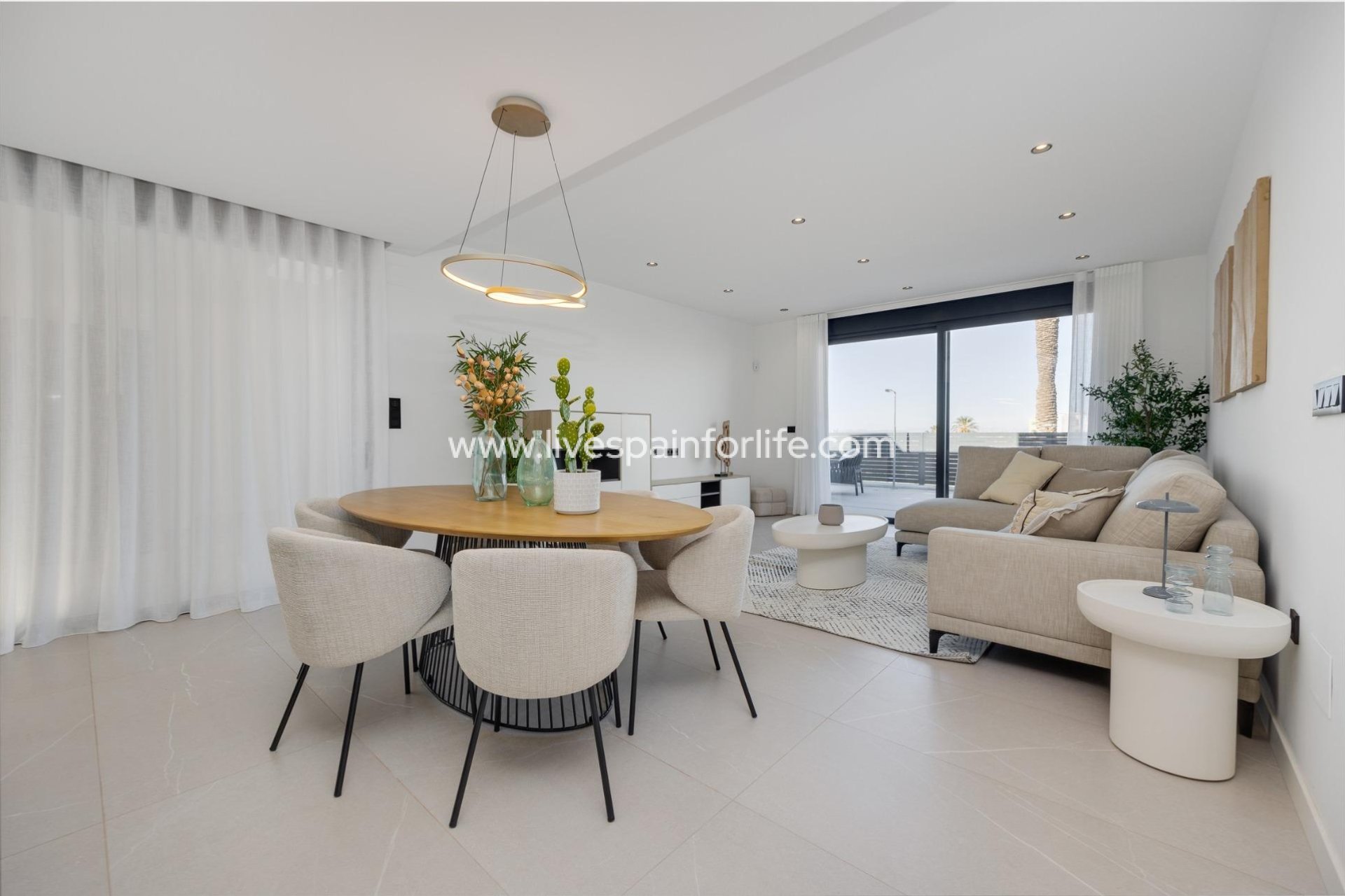 Nouvelle construction - Villa (indépendant) -
Torrevieja - Sector 25