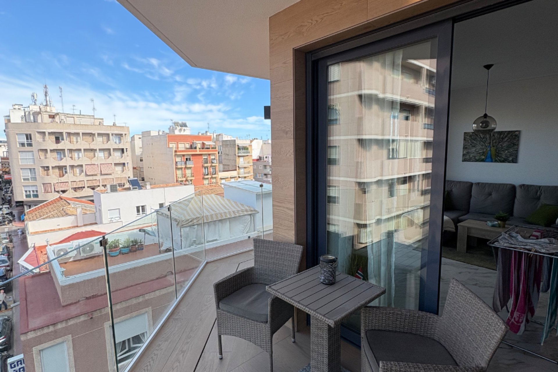 Nuevo - Apartments -
Alicante