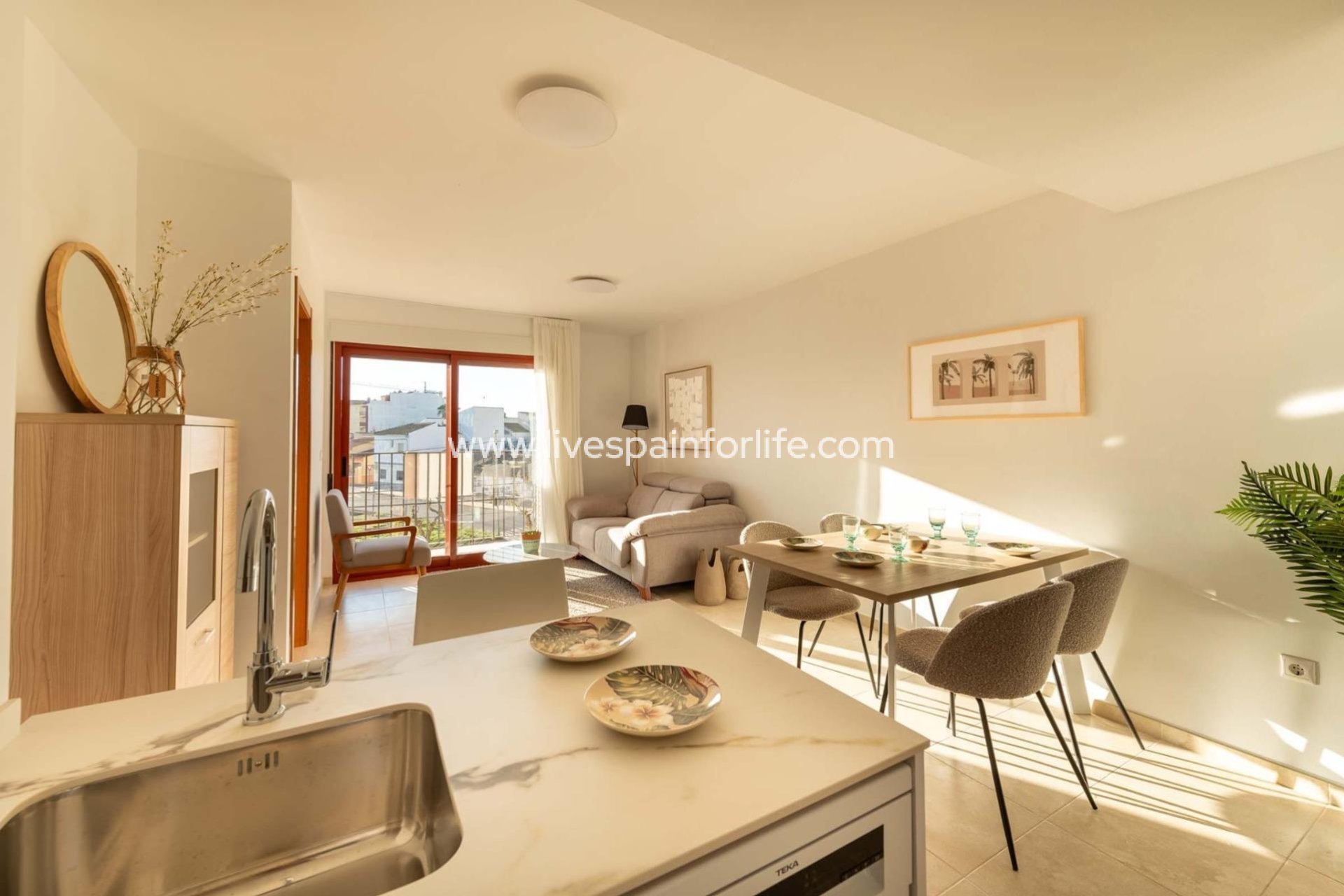 Nuevo - Apartments -
Avileses - Pueblo