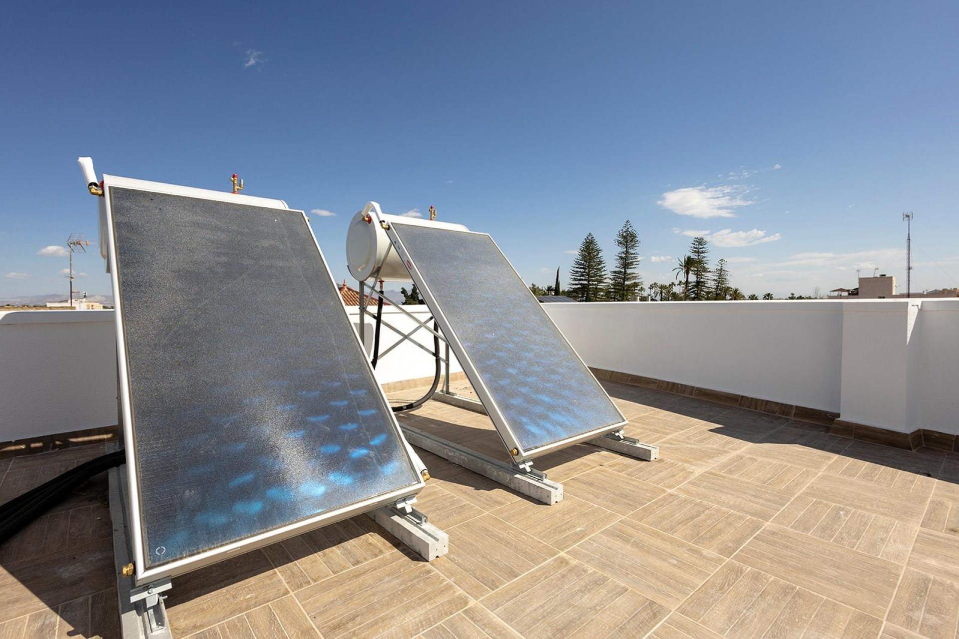 Nuevo - Apartments -
Jacarilla - Pueblo