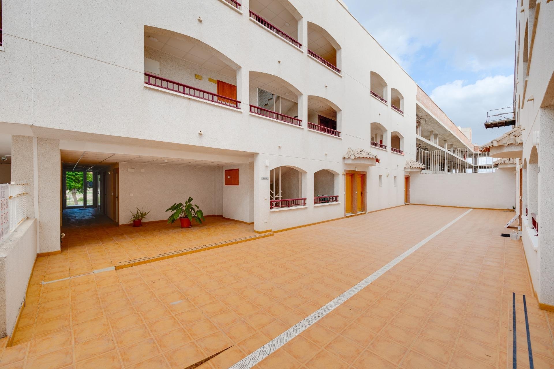 Nuevo - Apartments -
San Fulgencio - Pueblo