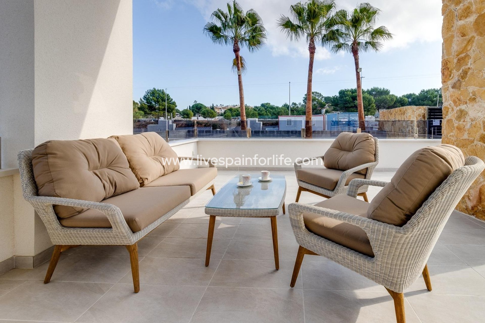 Nuevo - Bungalow -
Ciudad Quesada - Lo Marabu