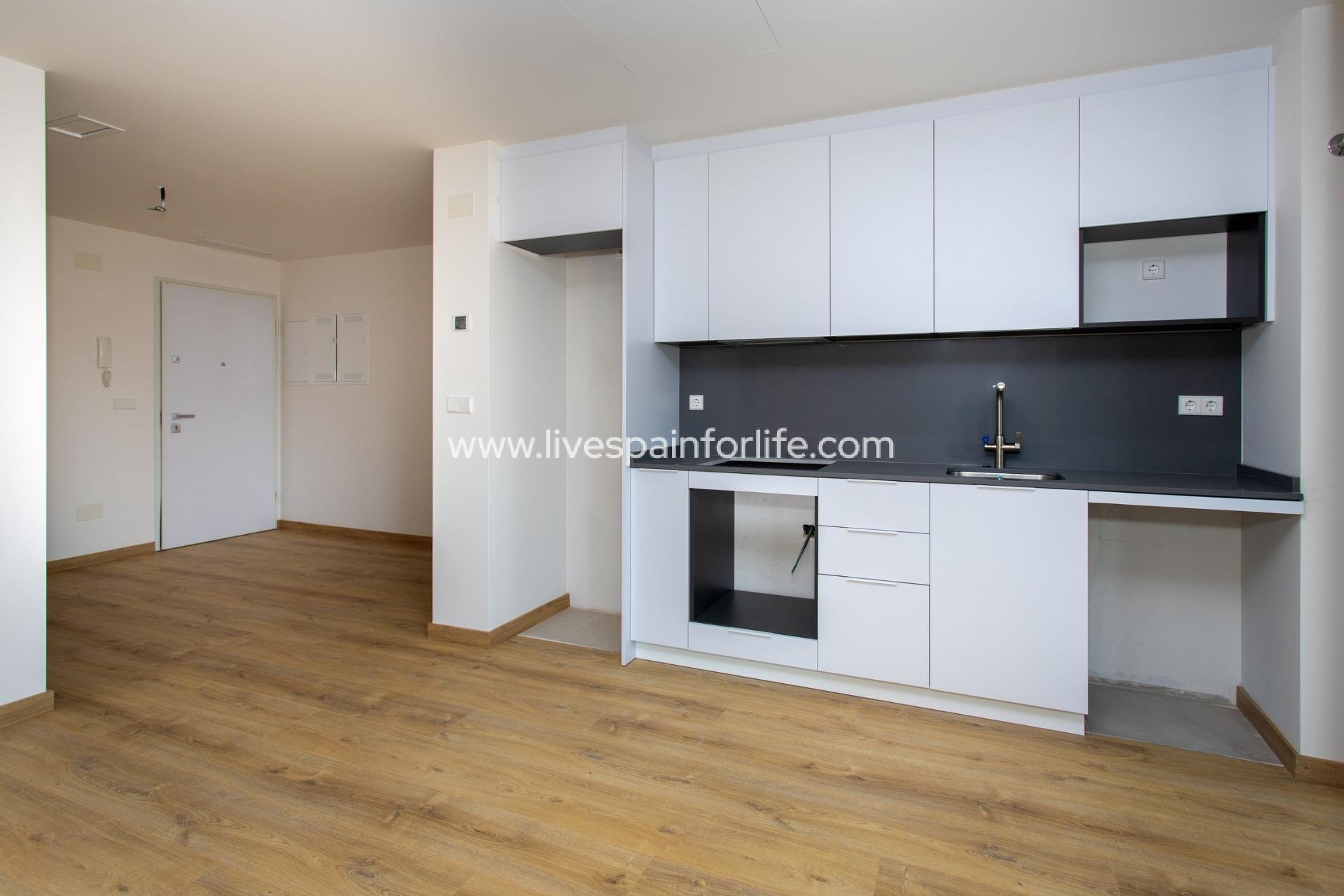 Nuevo - Bungalow -
Hondon De Las Nieves - El Salero