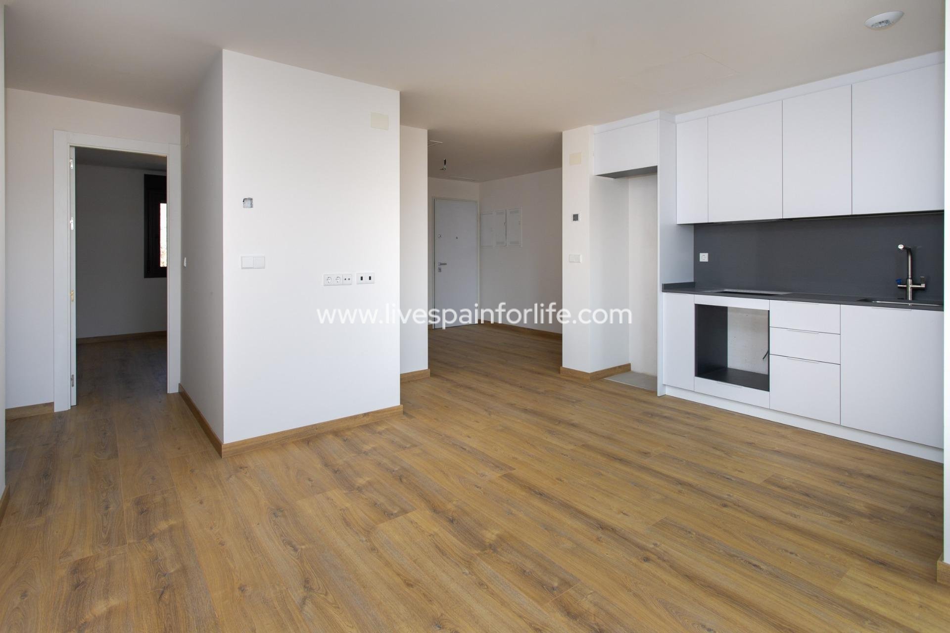 Nuevo - Bungalow -
Hondon De Las Nieves - El Salero