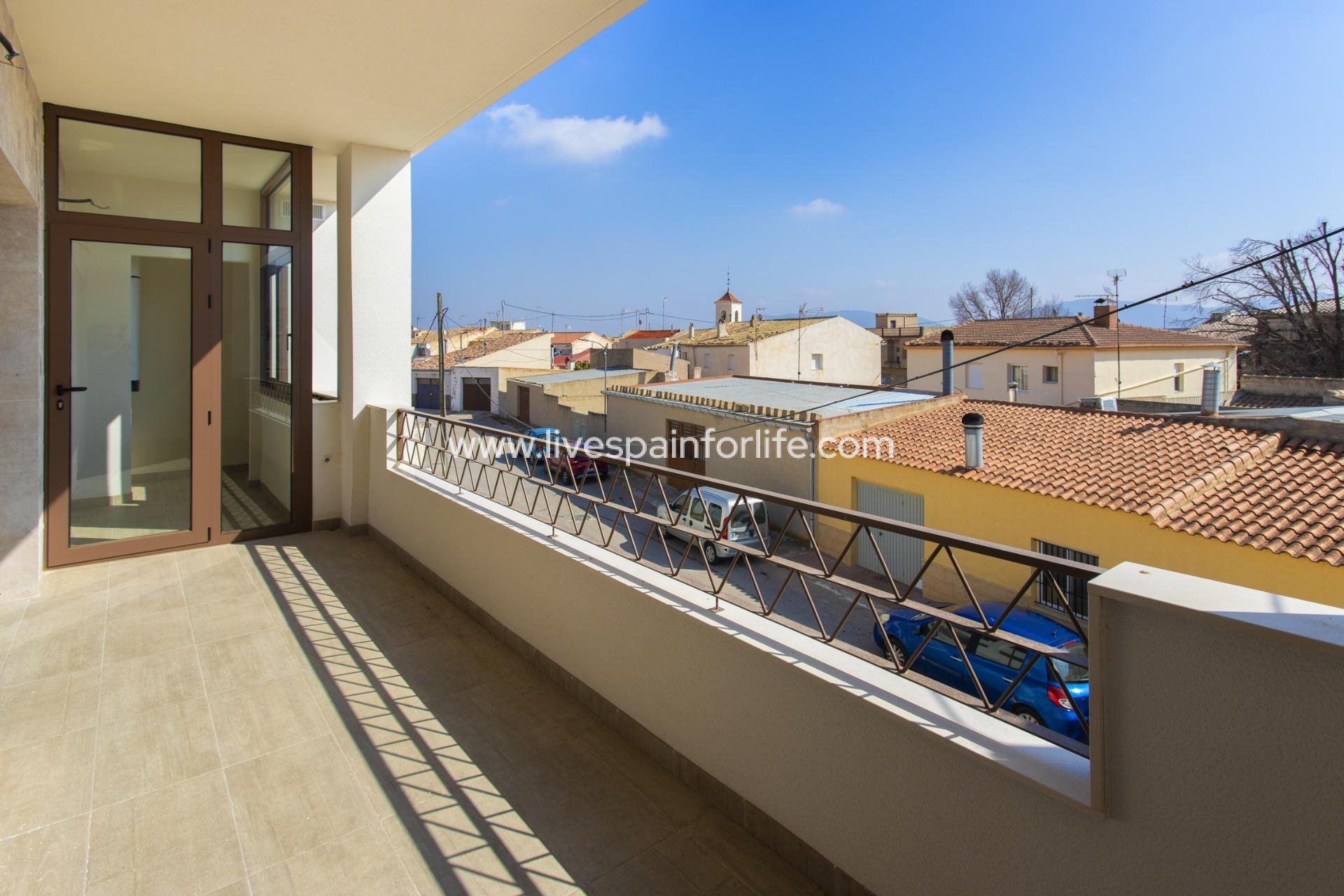 Nuevo - Bungalow -
Hondon De Las Nieves - El Salero