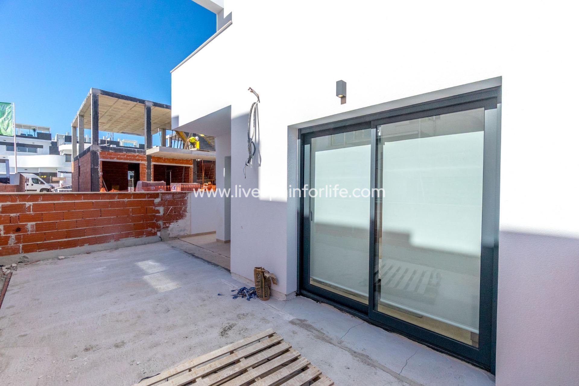 Nuevo - Bungalow -
Torrevieja - Los Balcones