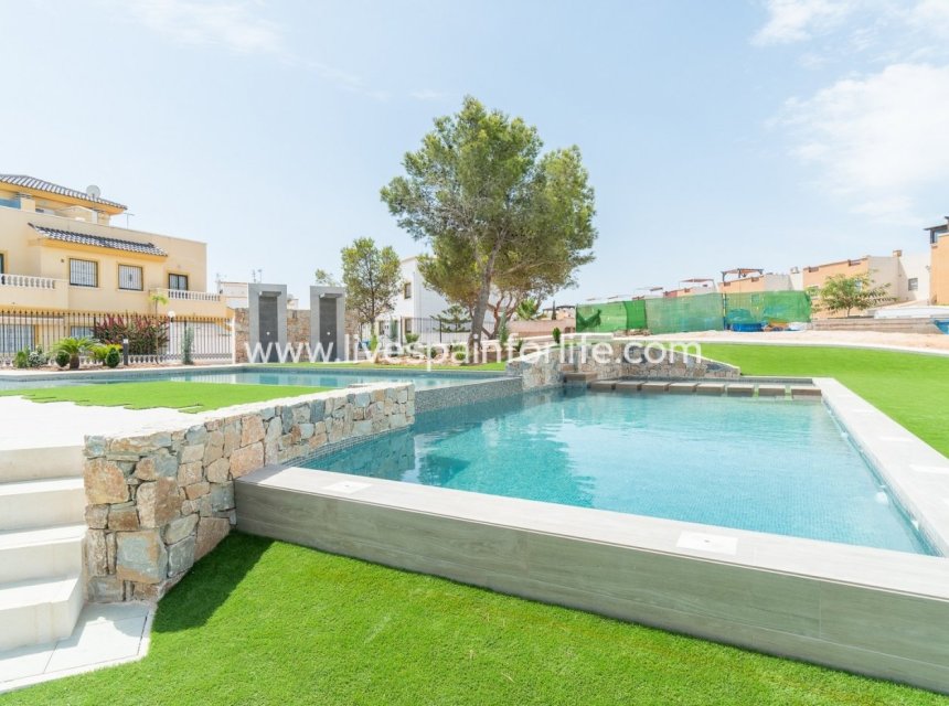 Nuevo - Bungalow -
Torrevieja - Los Balcones