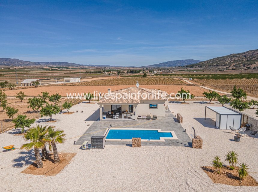Nuevo - Country house -
Alicante