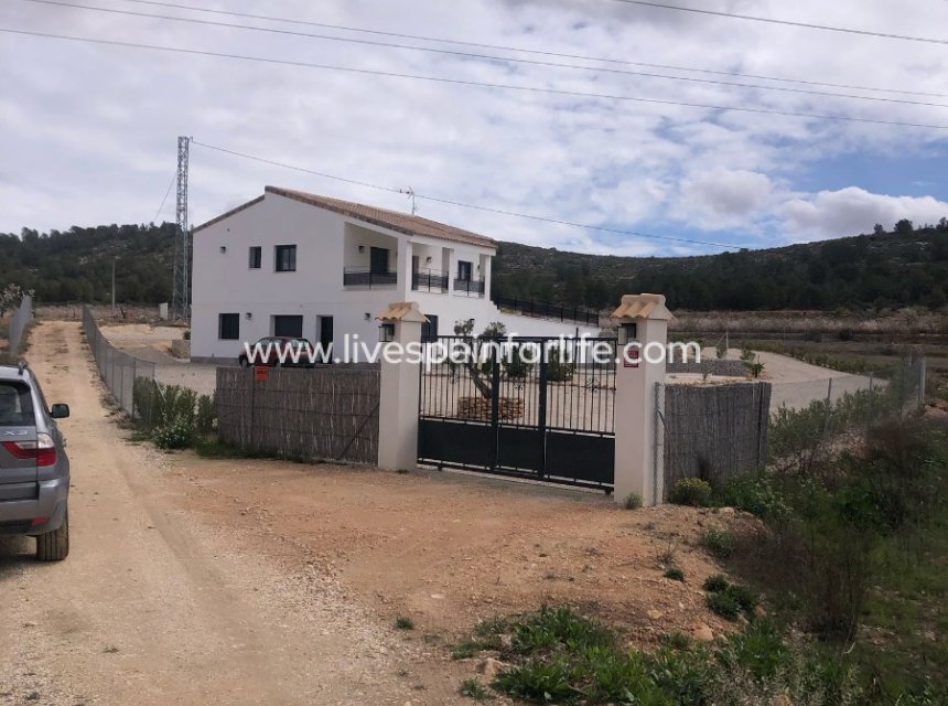 Nuevo - Country house -
Pinoso