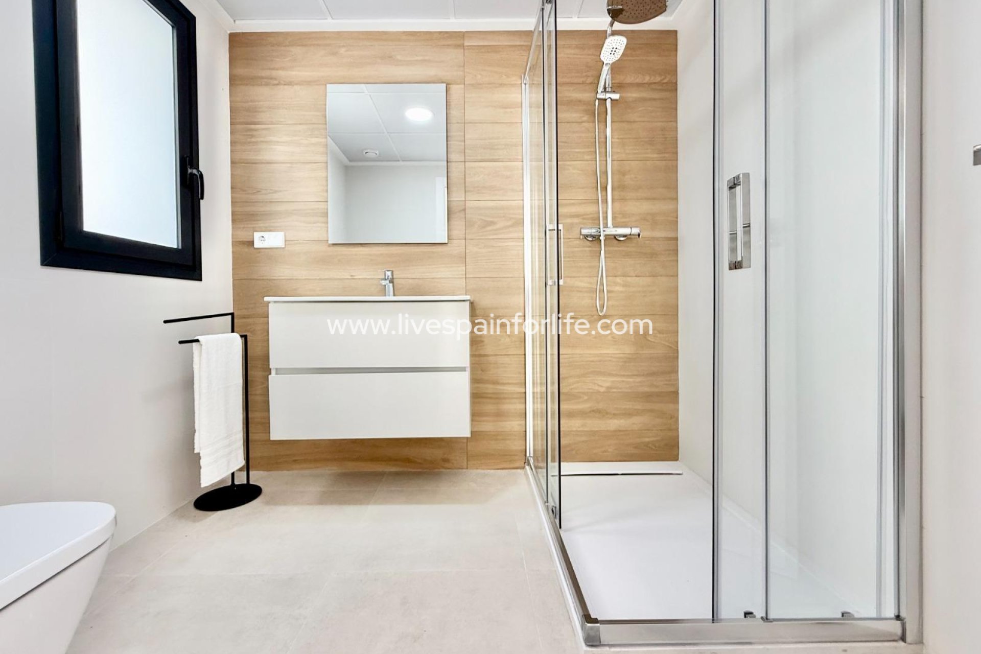 Nuevo - Town house -
Alicante