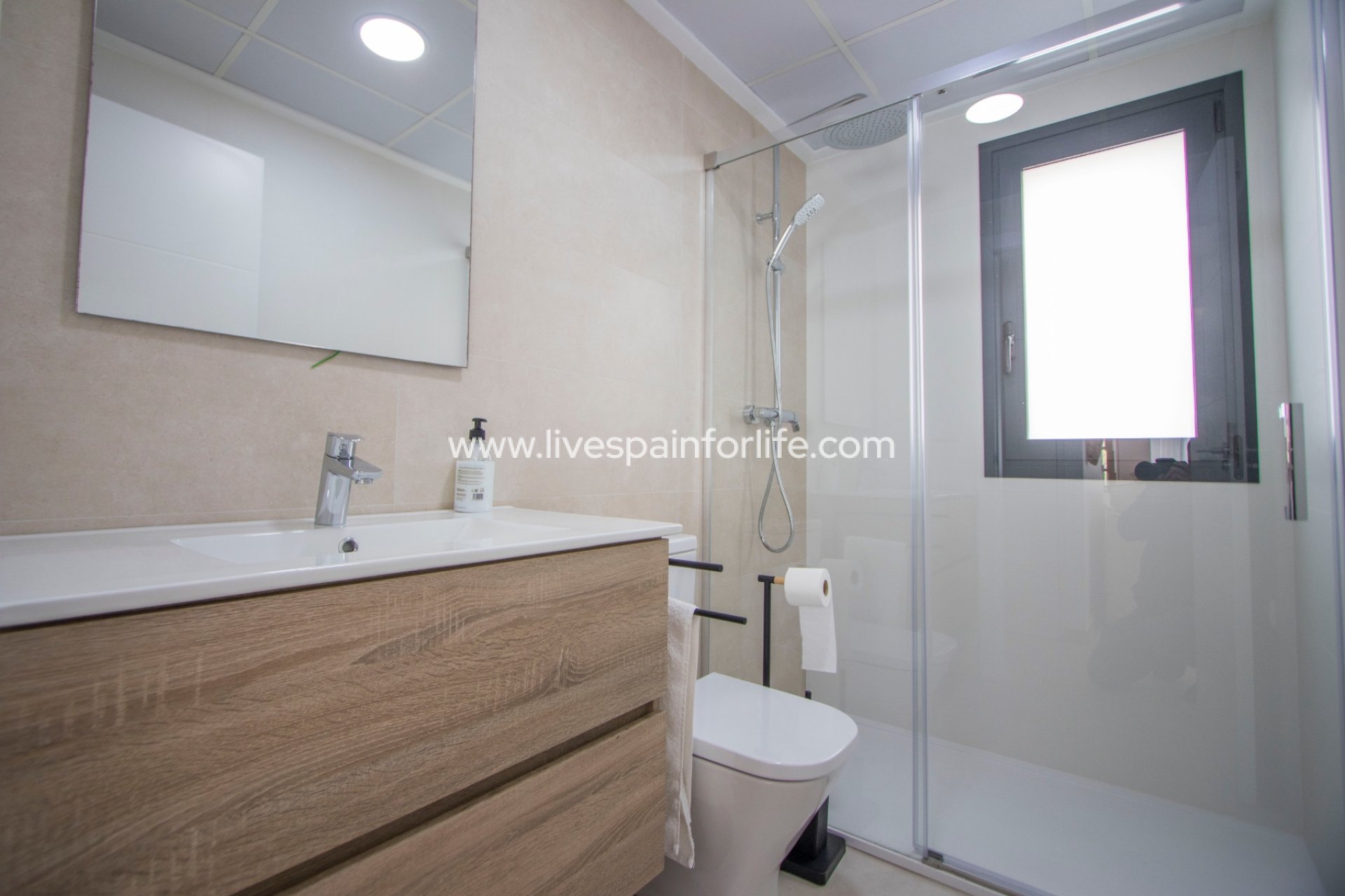 Nuevo - Town house -
Alicante