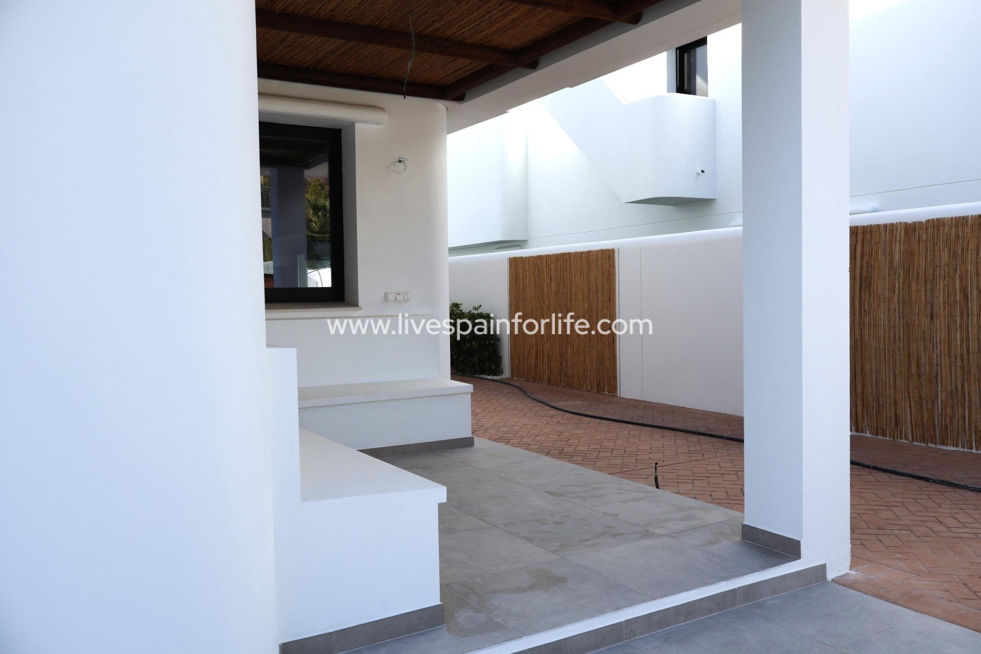 Nuevo - Villa (detached) -
Alfas del Pi - El Albir
