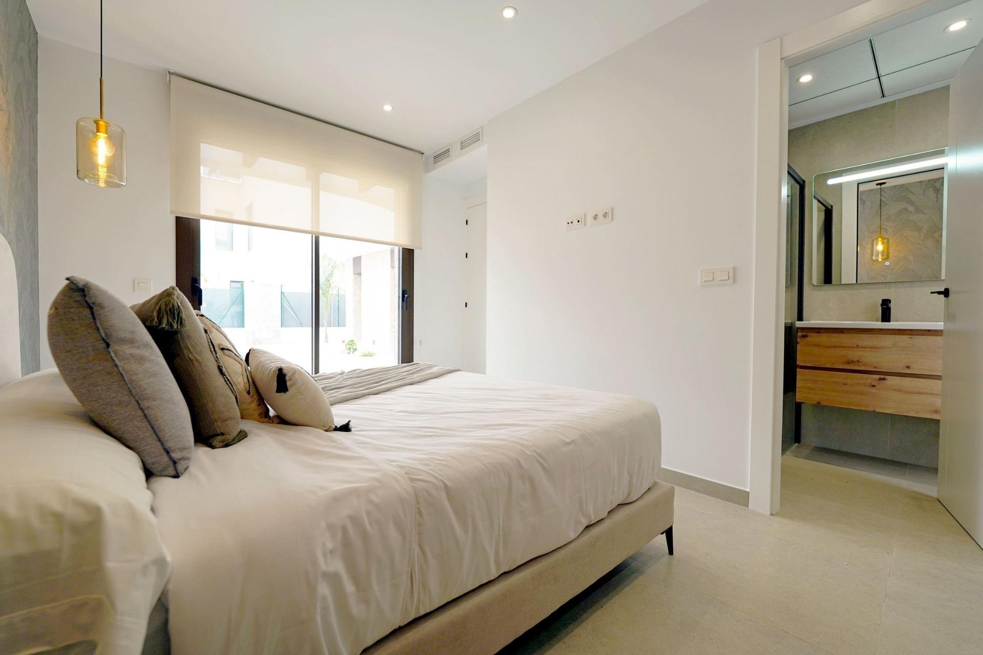 Nuevo - Villa (detached) -
Almoradi - Heredades