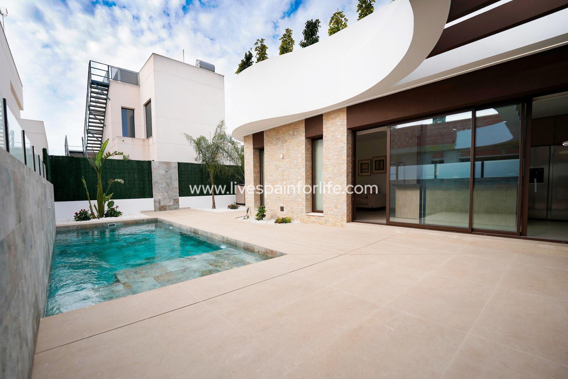 Nuevo - Villa (detached) -
Almoradi - Heredades