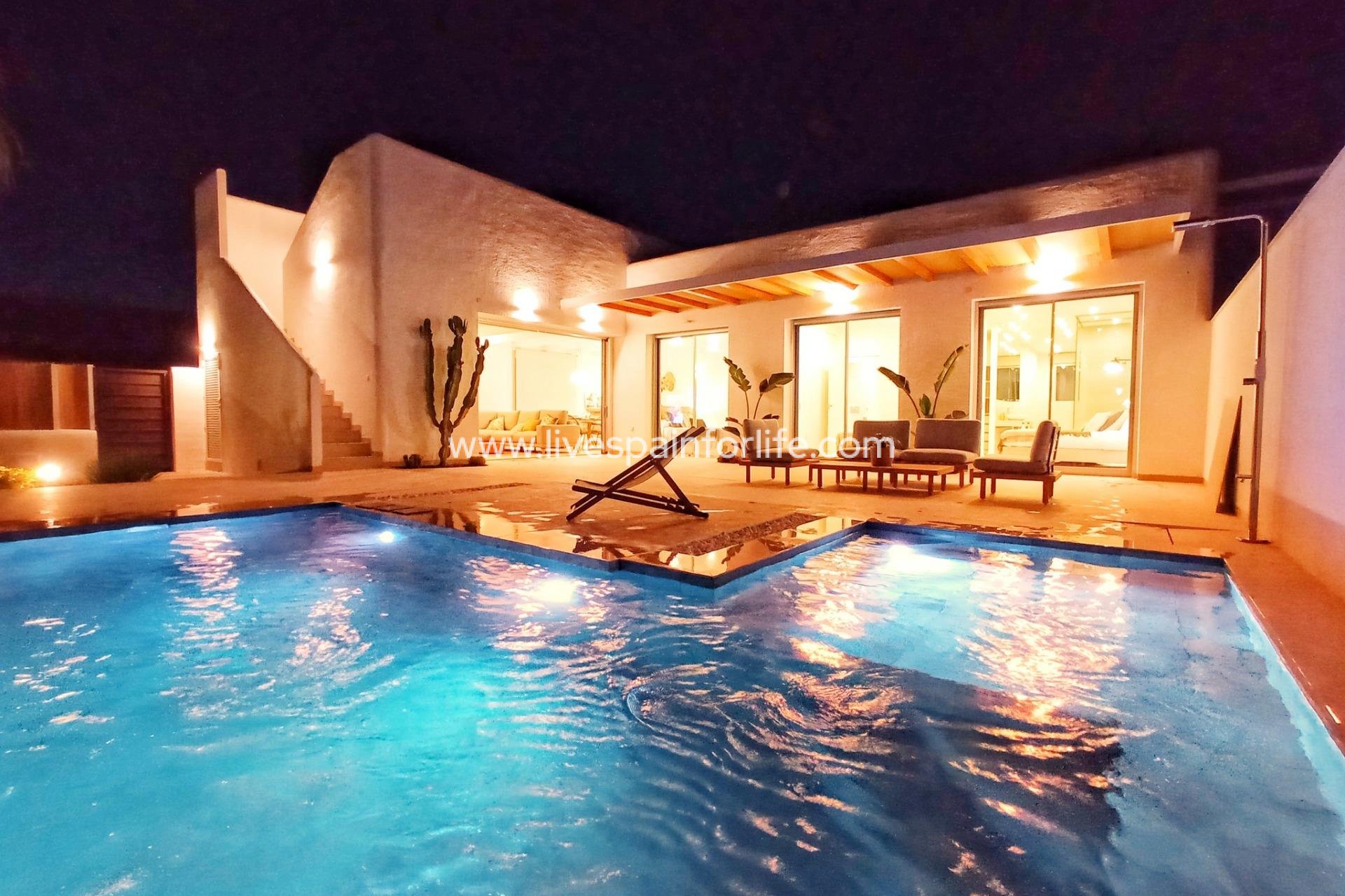 Nuevo - Villa (detached) -
Benijofar