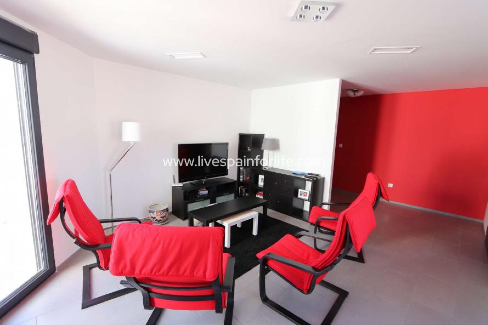 Nuevo - Villa (detached) -
Elche