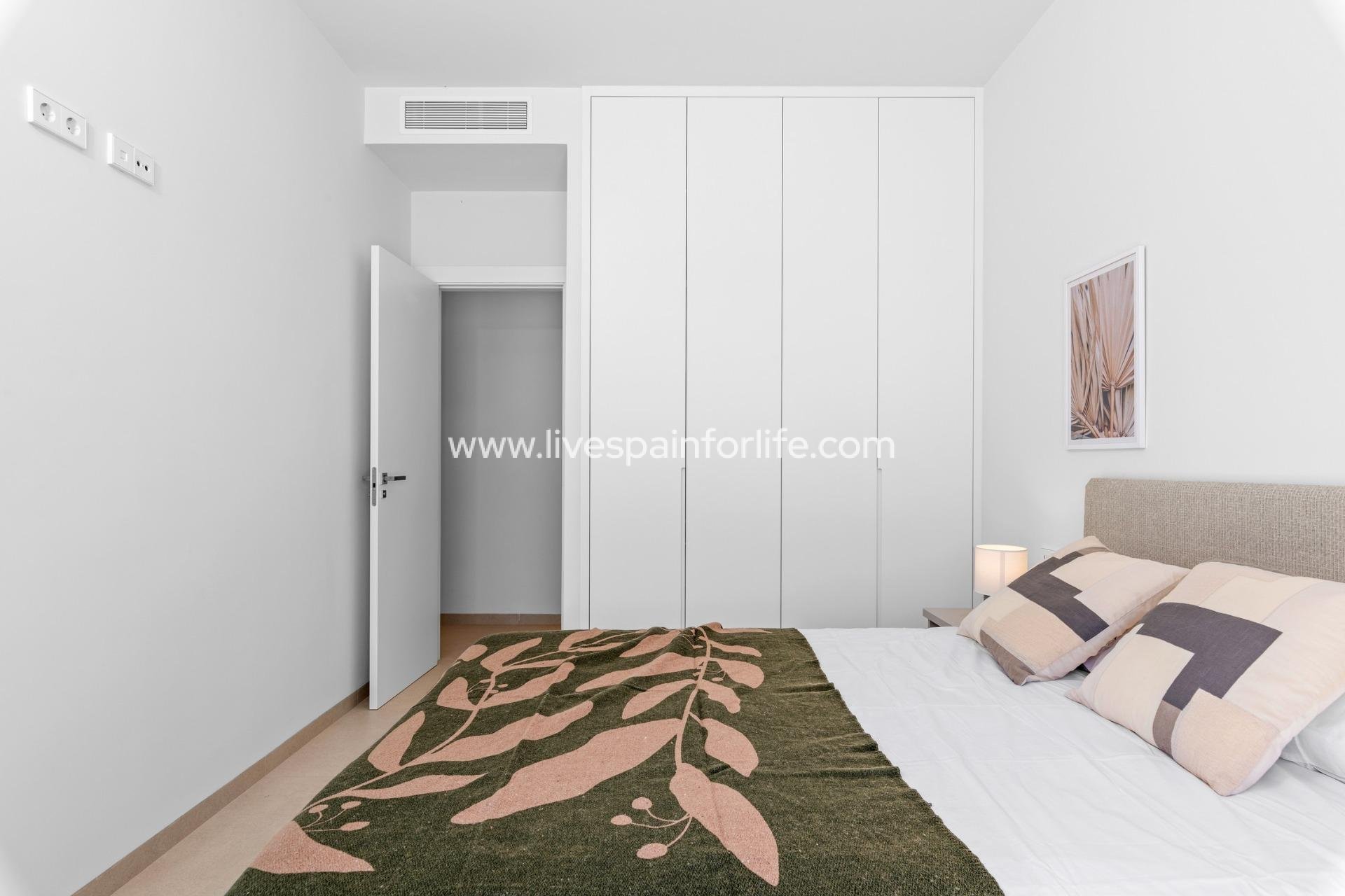 Nuevo - Villa (detached) -
Los Alcázares - Serena Golf