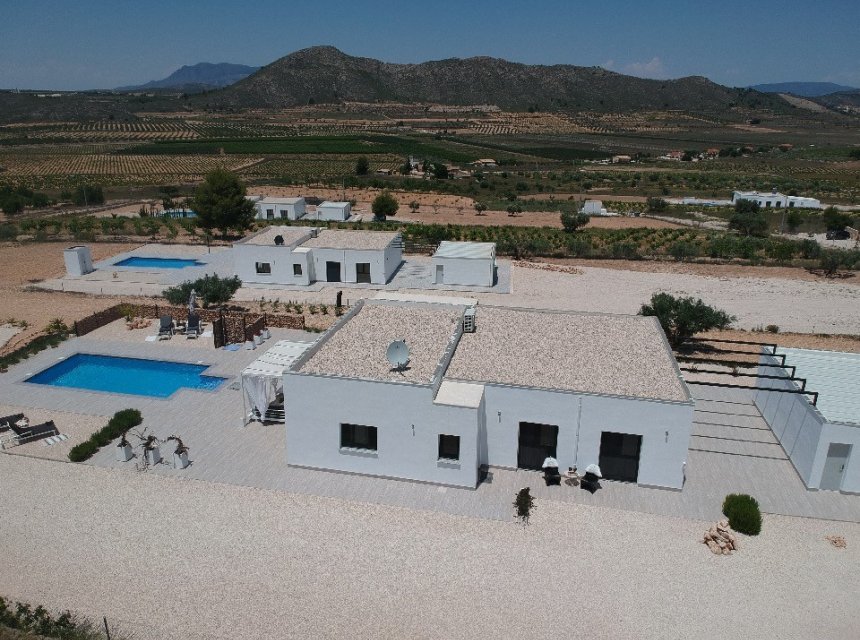 Nuevo - Villa (detached) -
Macisvenda