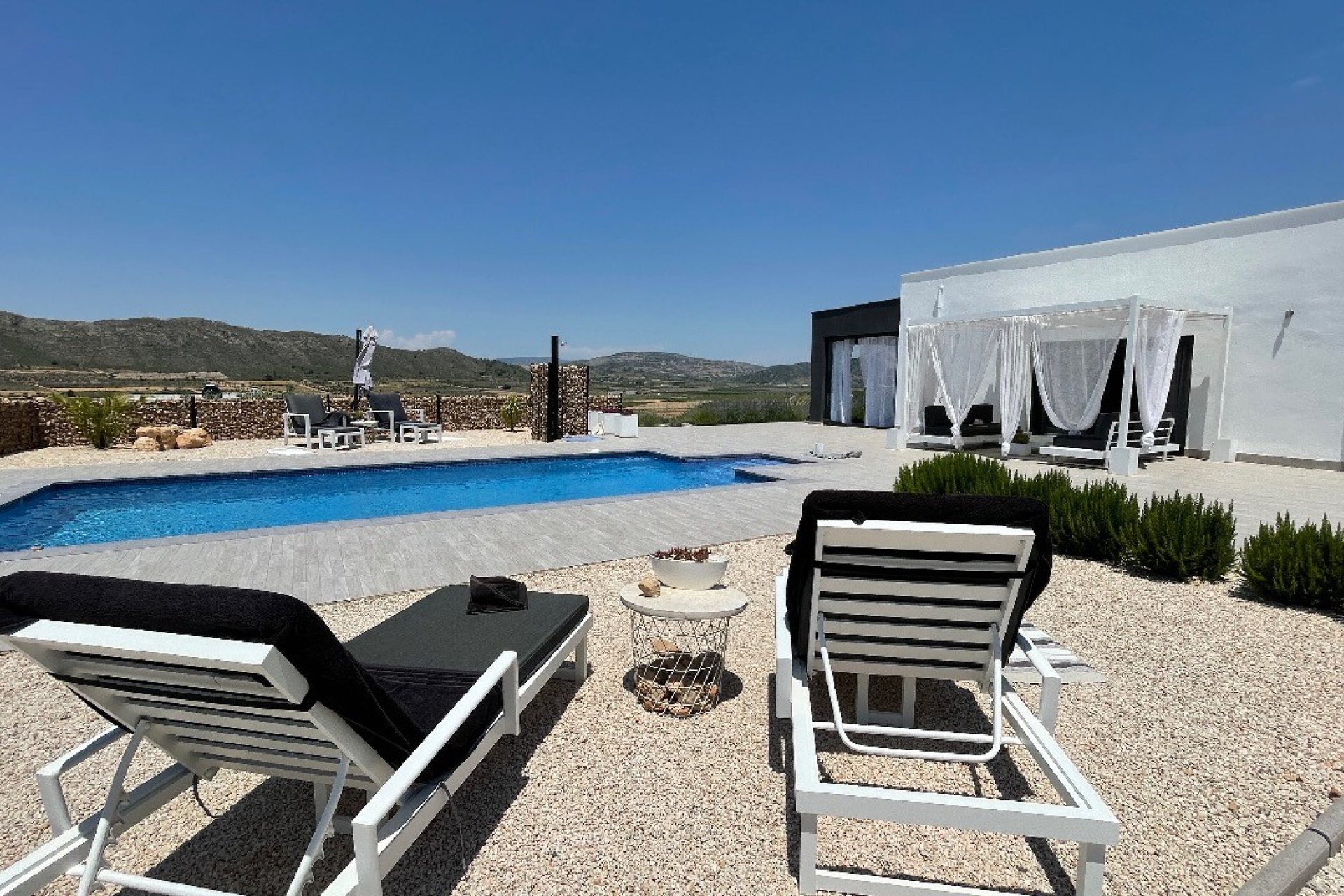 Nuevo - Villa (detached) -
Macisvenda