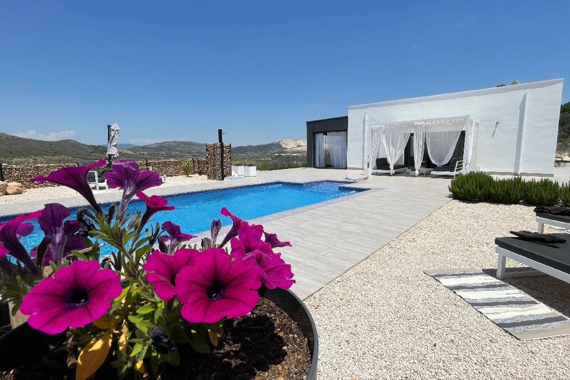 Nuevo - Villa (detached) -
Macisvenda