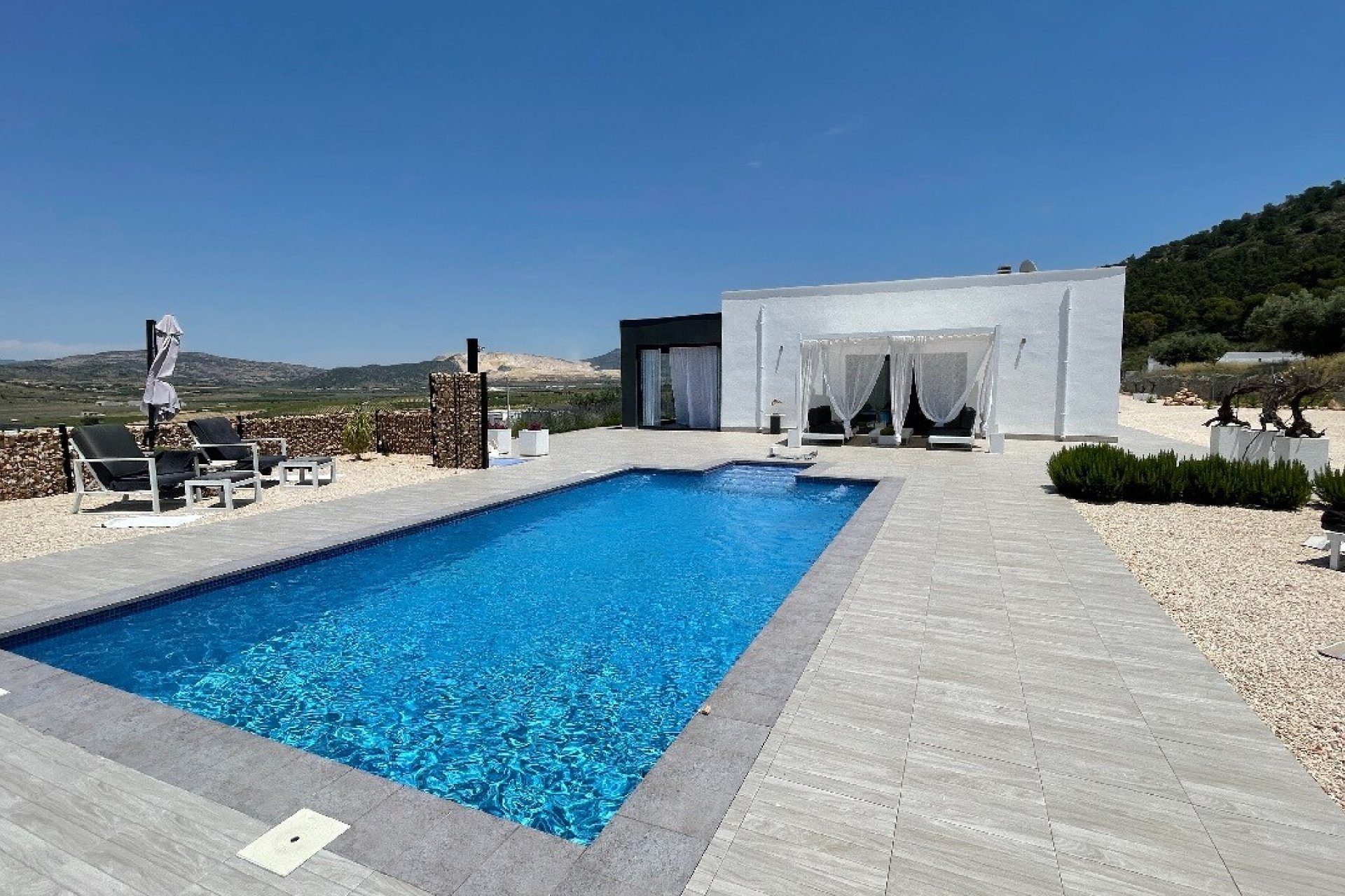 Nuevo - Villa (detached) -
Macisvenda