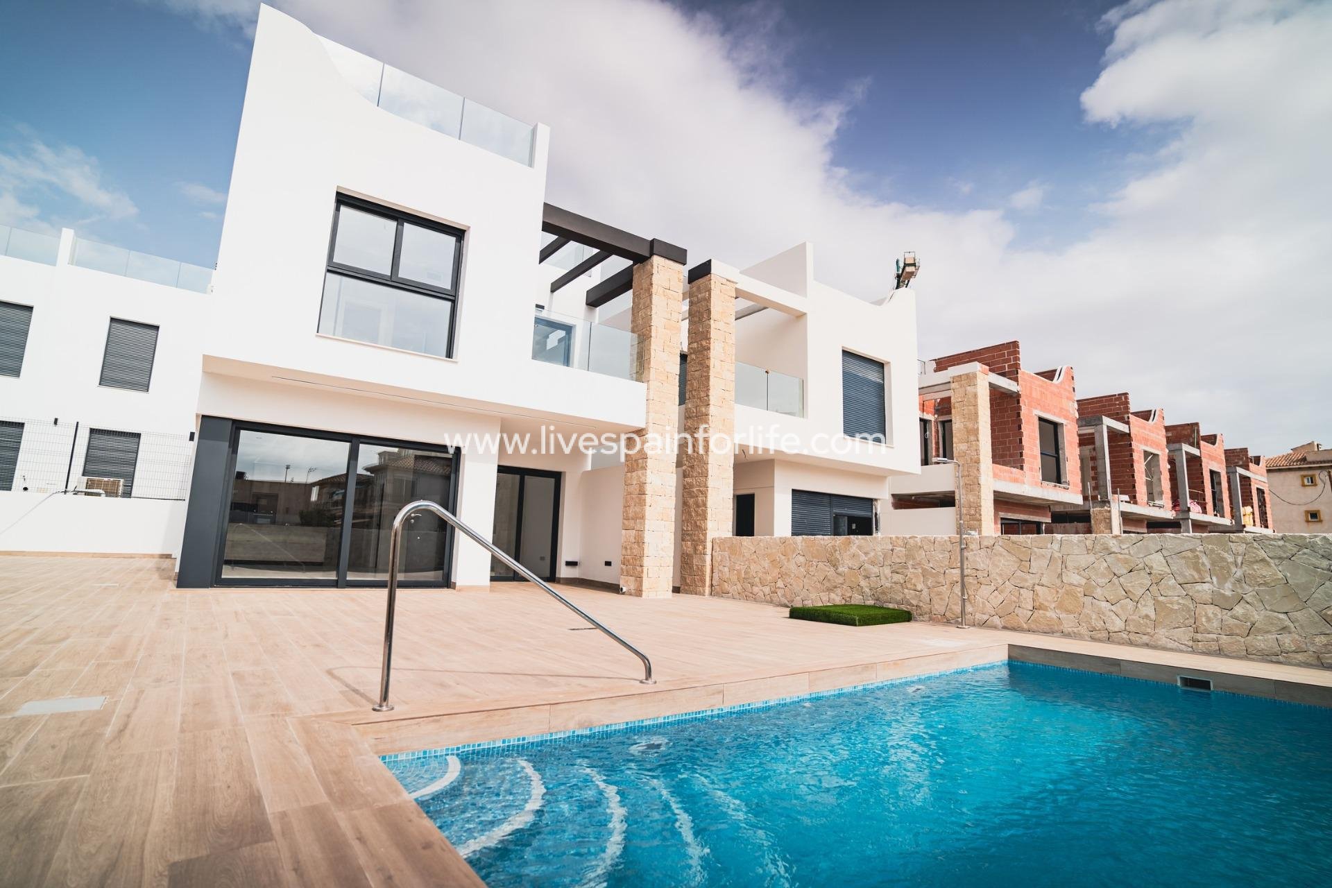 Nuevo - Villa (detached) -
Orihuela Costa - Punta Prima