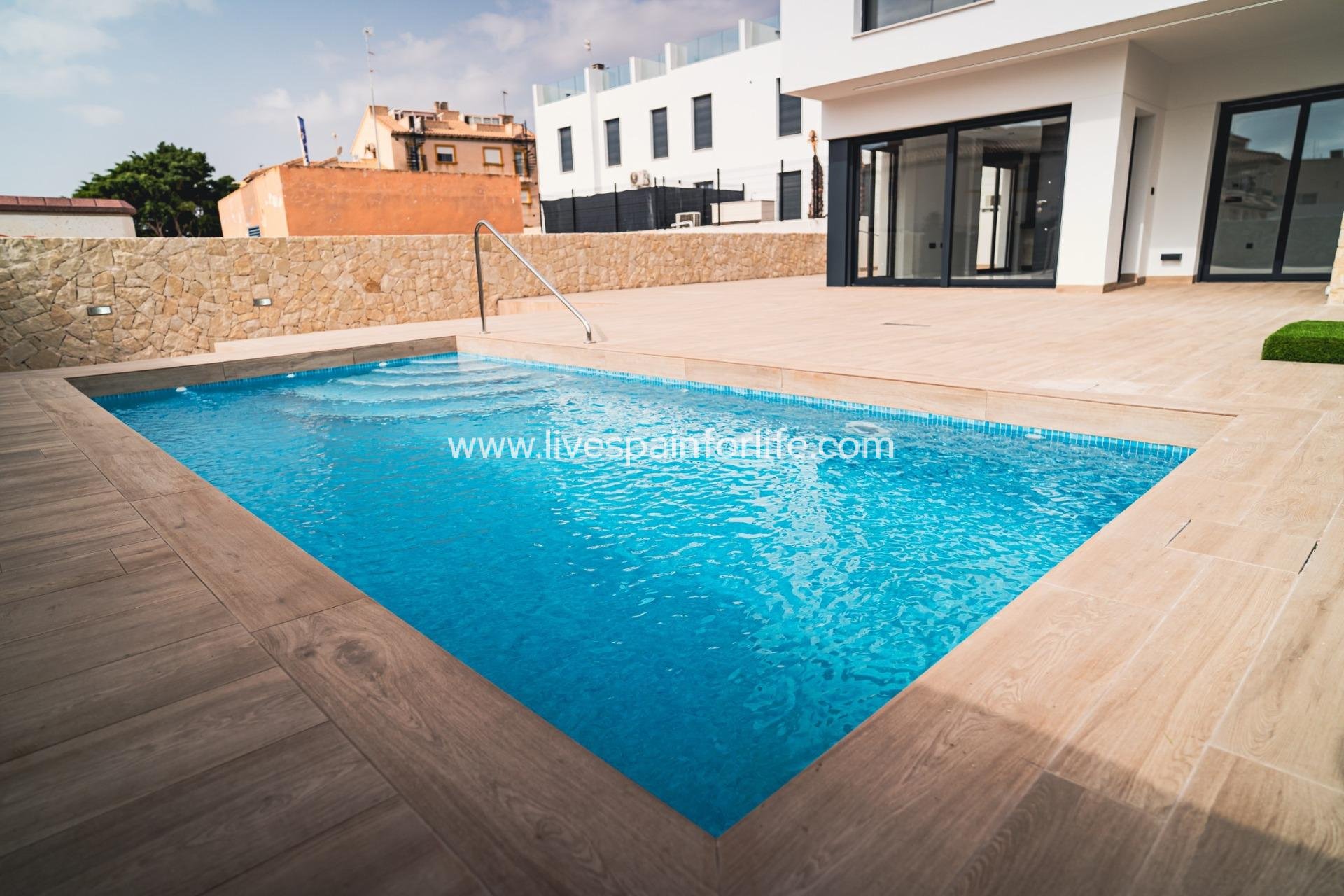 Nuevo - Villa (detached) -
Orihuela Costa - Punta Prima