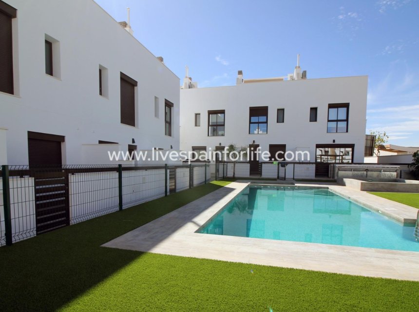 Nuevo - Villa (detached) -
Pilar de la Horadada - El Pilar de la Horadada
