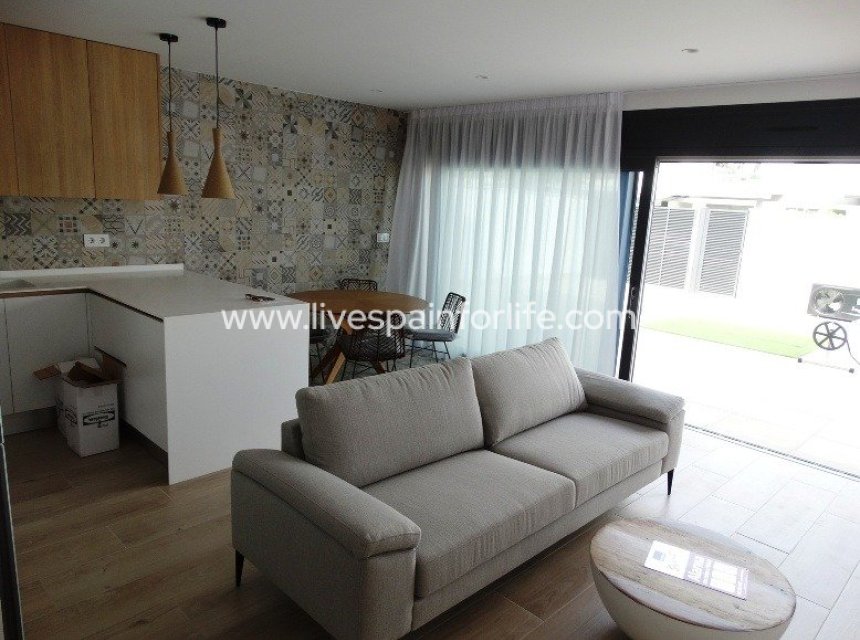Nuevo - Villa (detached) -
Pilar de la Horadada - Pueblo