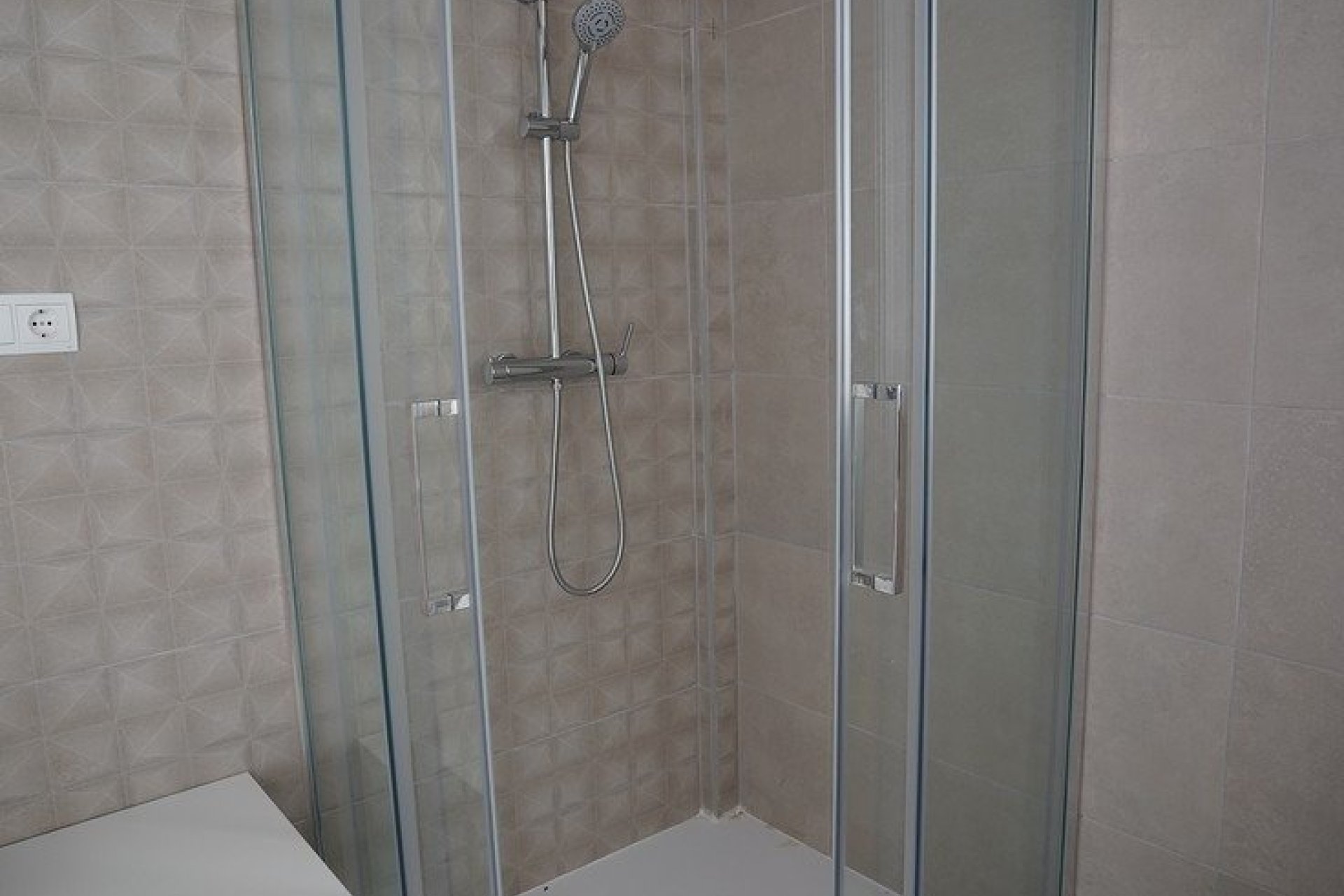 Nuevo - Villa (detached) -
Polop - La Alberca