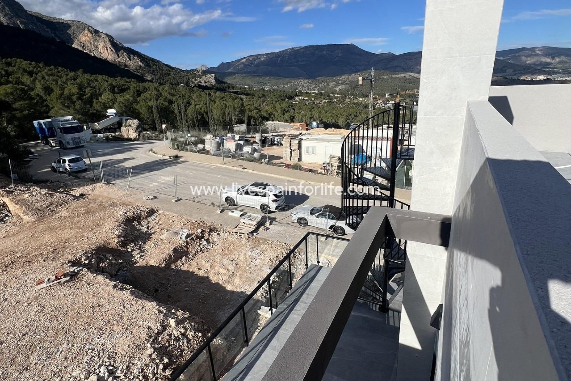 Nuevo - Villa (detached) -
Polop - PAU 1