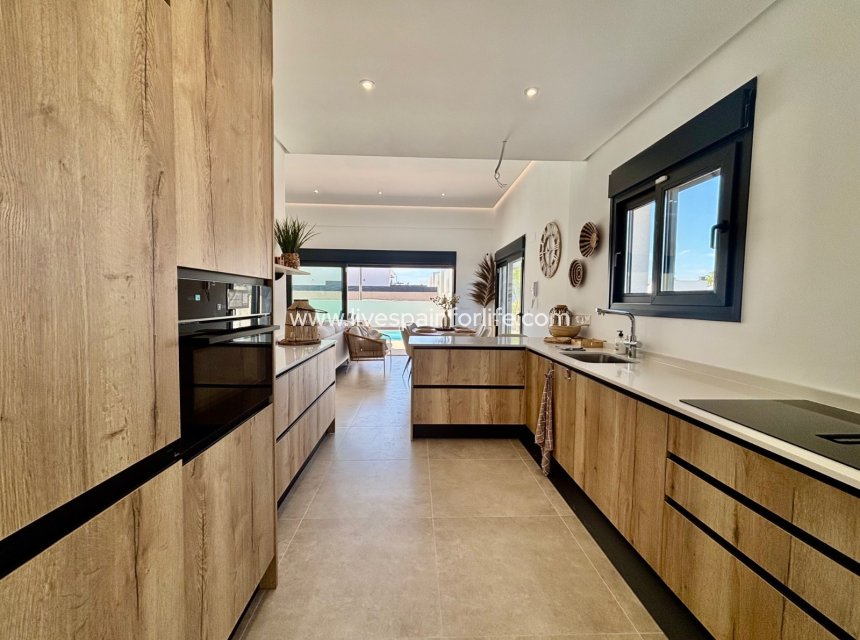 Nuevo - Villa (detached) -
Rafal