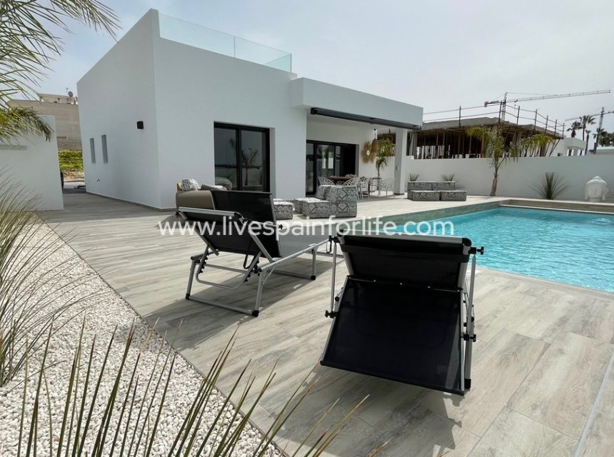 Nuevo - Villa (detached) -
Rafal