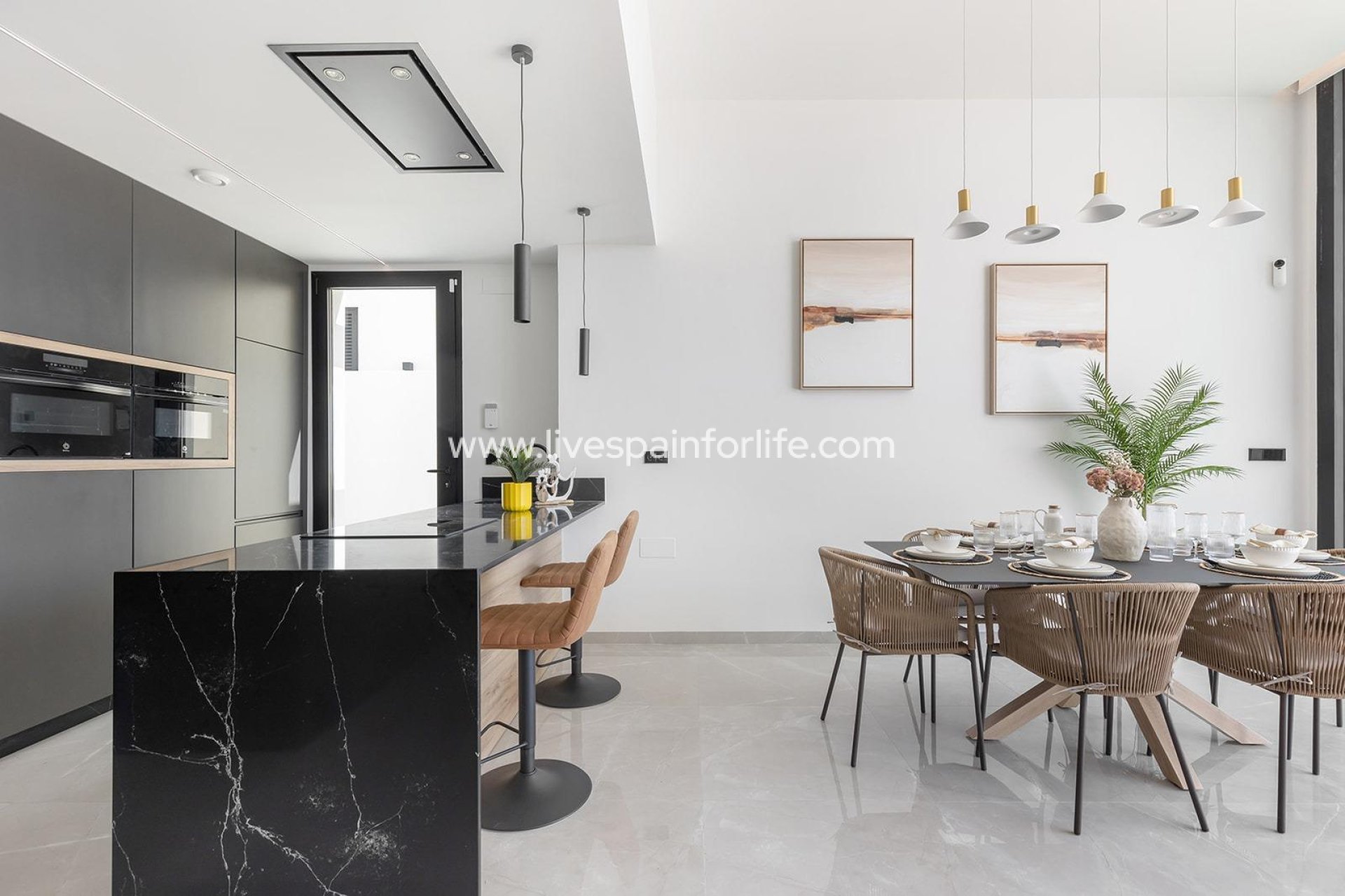 Nuevo - Villa (detached) -
Torrevieja - Los Balcones