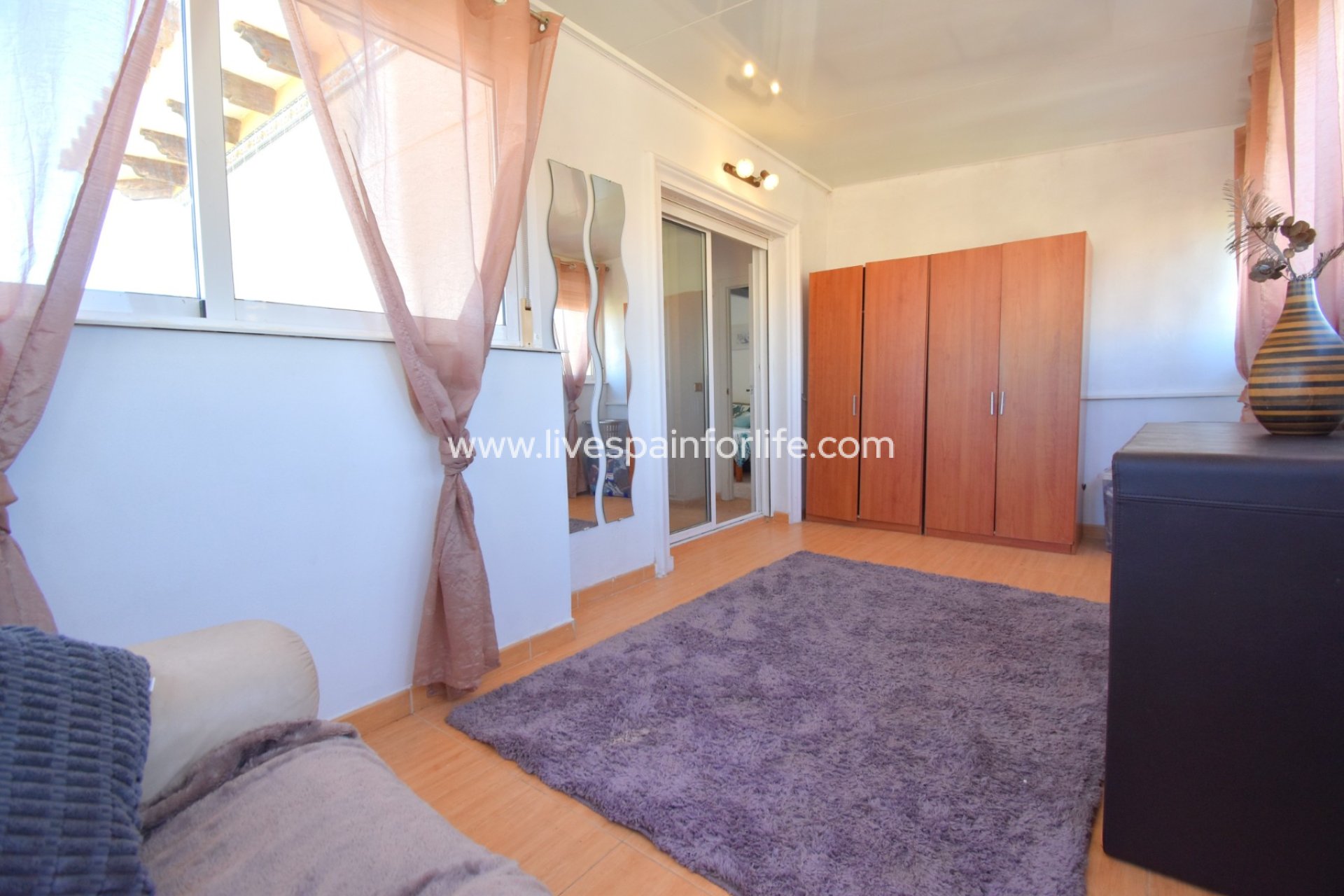  -  -
Orihuela Costa - Playa Flamenca