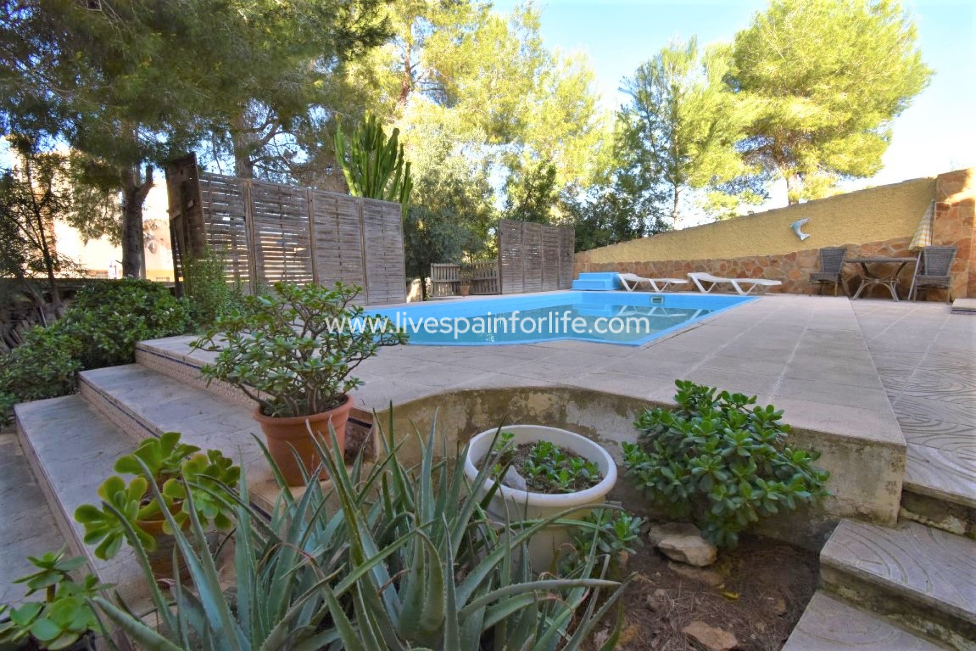  -  -
Orihuela Costa - Villamartin