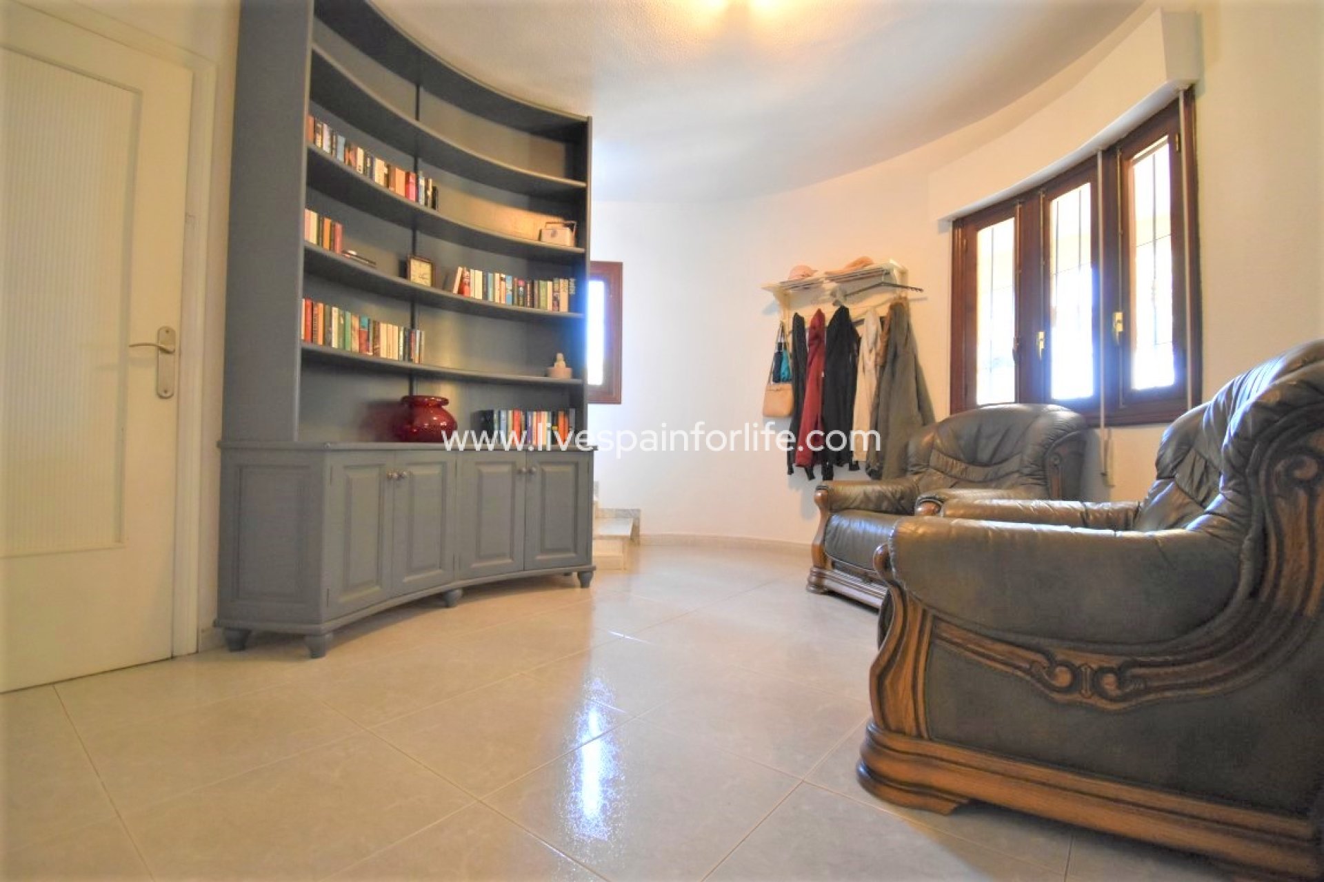  -  -
Orihuela Costa - Villamartin