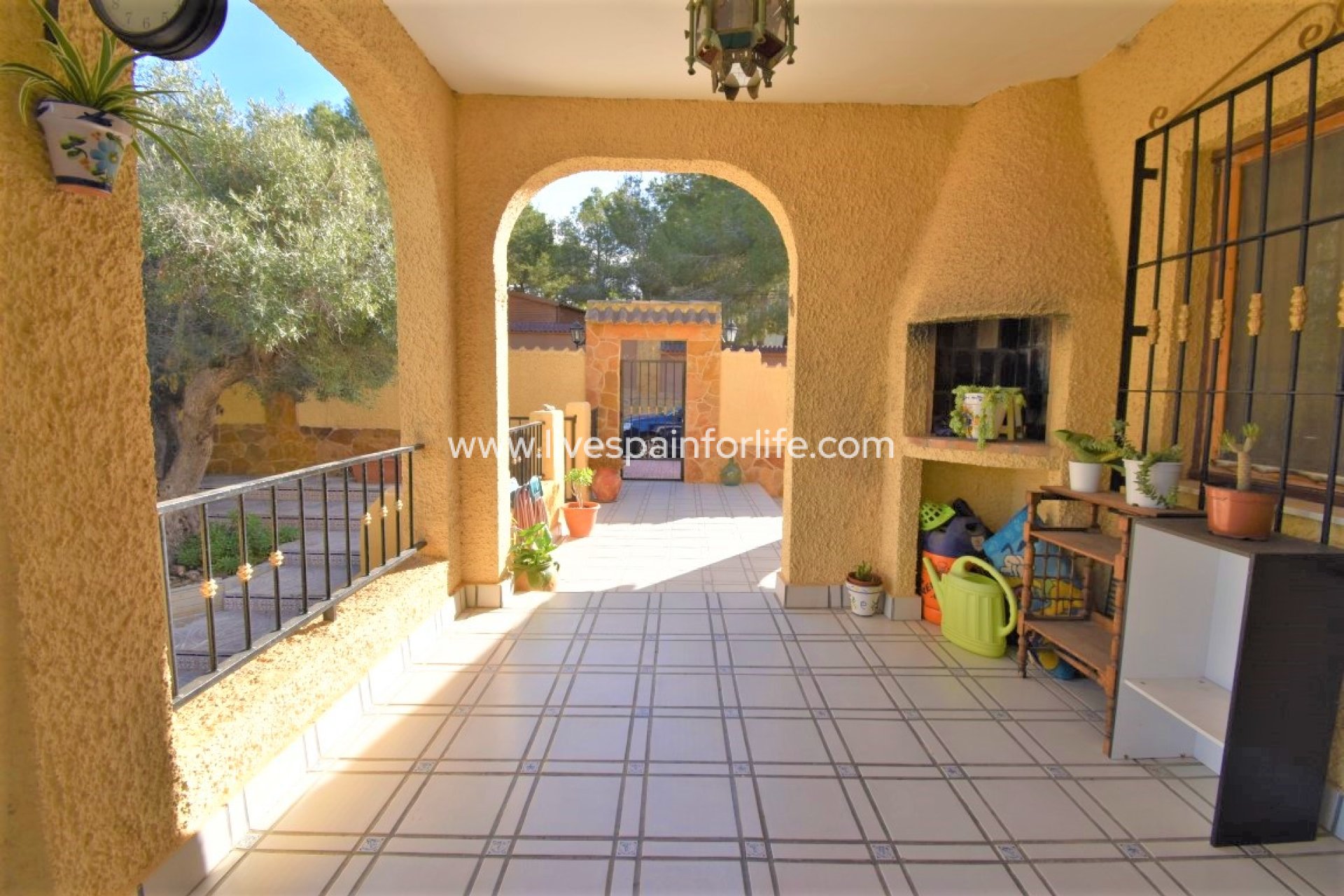  -  -
Orihuela Costa - Villamartin