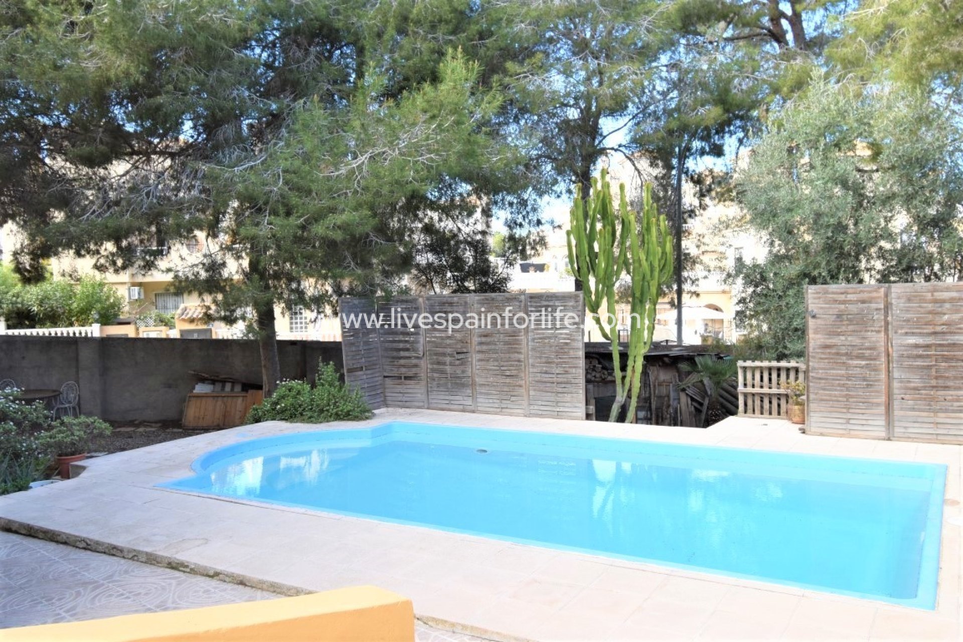  -  -
Orihuela Costa - Villamartin