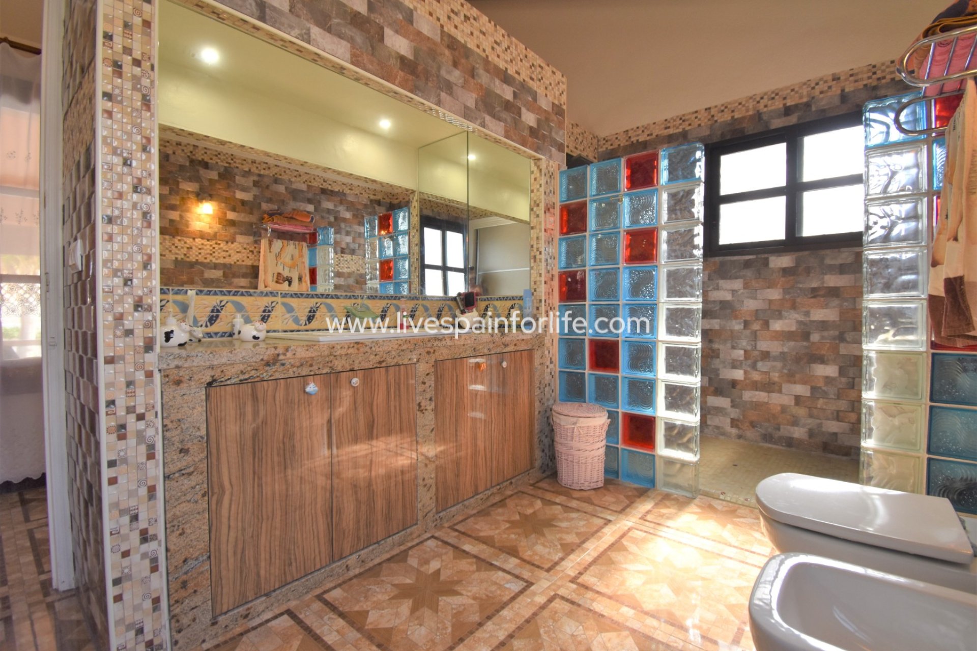  -  -
Orihuela Costa - Villamartin