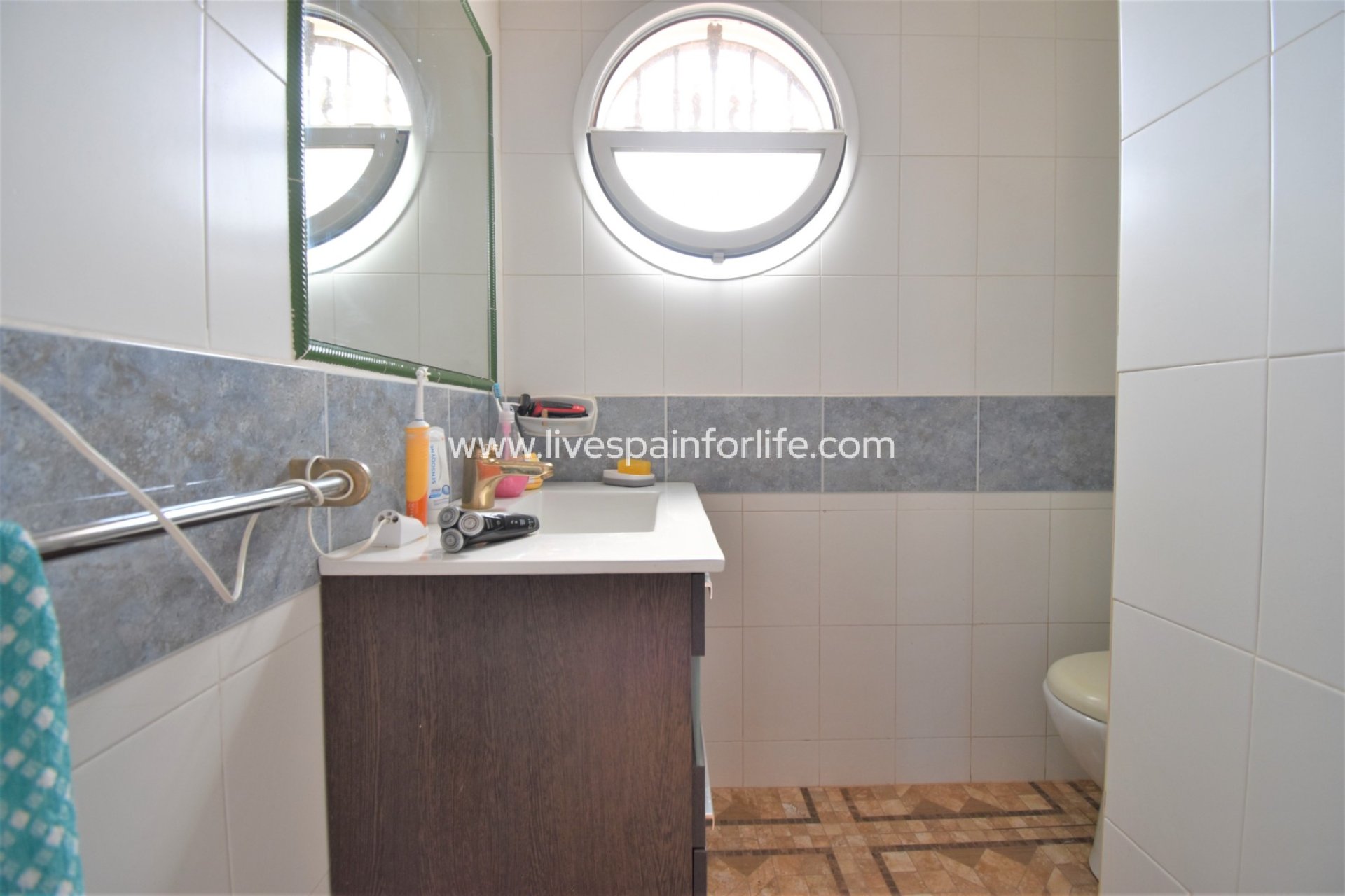  -  -
Orihuela Costa - Villamartin