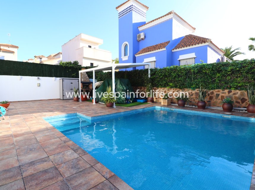  -  -
Orihuela Costa - Villamartin