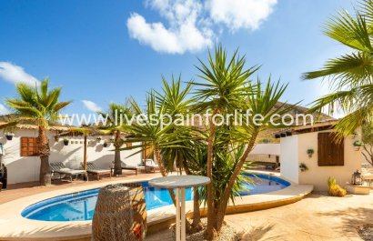 Plattelandswoning - Herverkoop - Alicante - Alicante