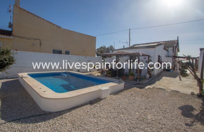 Plattelandswoning - Herverkoop - Dolores -
                    Dolores