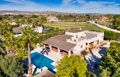 Plattelandswoning - Herverkoop - Elche -
                    Elche