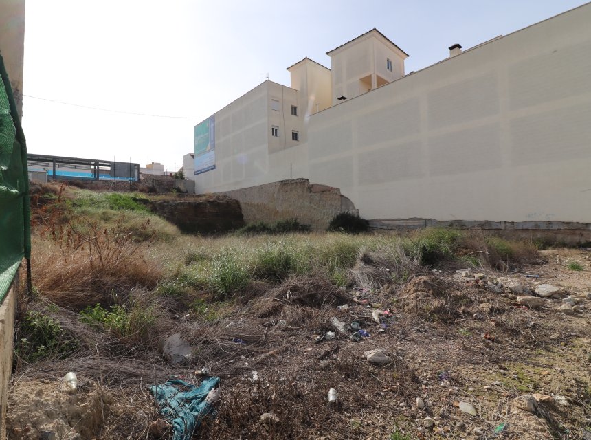  - Plot of Land -
Benijofar